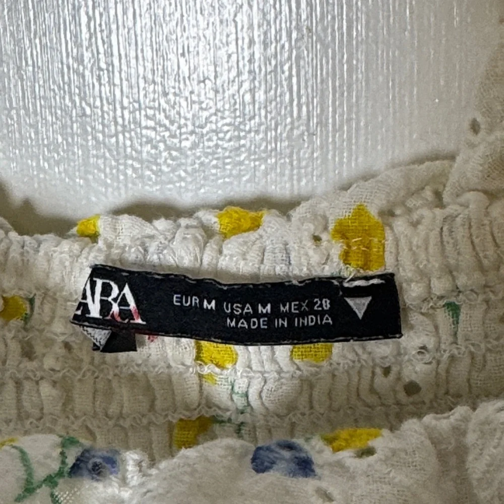 Zara floral puff